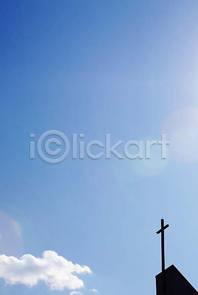 사람없음 JPG 실루엣 포토 교회 구름(자연) 기독교 기독교용품 십자가 야외 정상 종교 종교용품 지붕 풍경(경치) 하늘 햇빛
