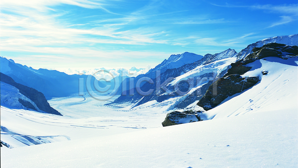 상쾌 사람없음 JPG 포토 겨울 겨울산 계절 구름(자연) 눈(날씨) 만년설 산 산등성이 스위스 알프스 알프스산 야외 유럽 유럽풍경 자연 정상 주간 파노라마 풍경(경치) 하늘 해외 해외풍경