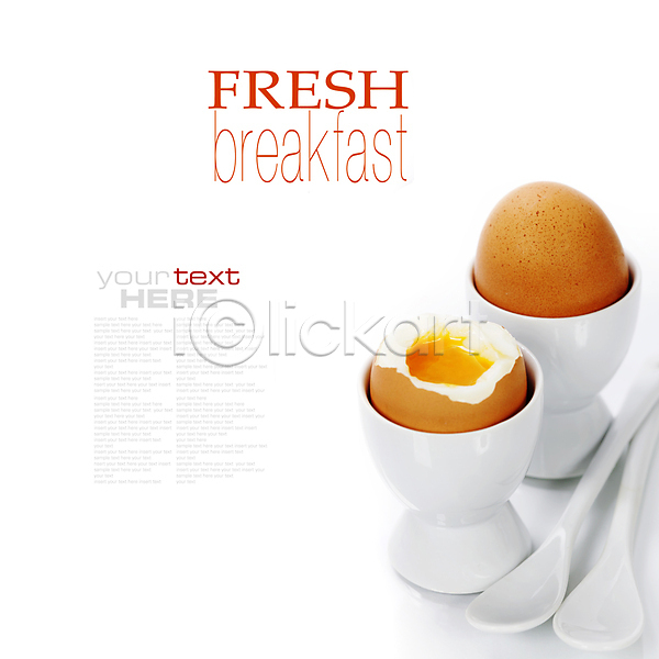 사람없음 JPG 포토 해외이미지 계란 계란꽂이 삶은계란 숟가락 실내 아침식사 카피스페이스 타이포그라피 해외202004 흰배경