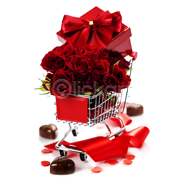 사랑 사람없음 JPG 포토 해외이미지 담기 리본 발렌타인데이 선물상자 쇼핑카 실내 오브젝트 장미 초콜릿 하트 해외202004 흰배경