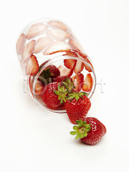 사람없음 JPG 포토 과일 딸기 빨간색 스튜디오촬영 슬라이스 실내 유리병 조각 조각(피스) 컬러푸드