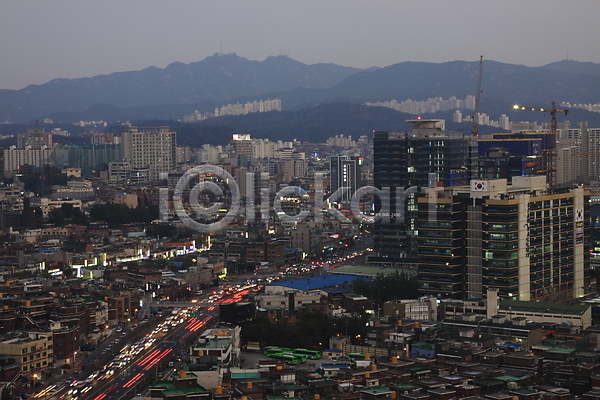 사람없음 하이앵글 건물 건축물 교통 교통시설 길 도시 도시풍경 도심 서울 수도 수도(도성) 야외 육상교통 조명 차도 풍경(경치) 한국