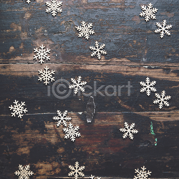 사람없음 JPG 포토 하이앵글 해외이미지 겨울 나무바닥 눈꽃 눈송이 실내 패턴 해외202004