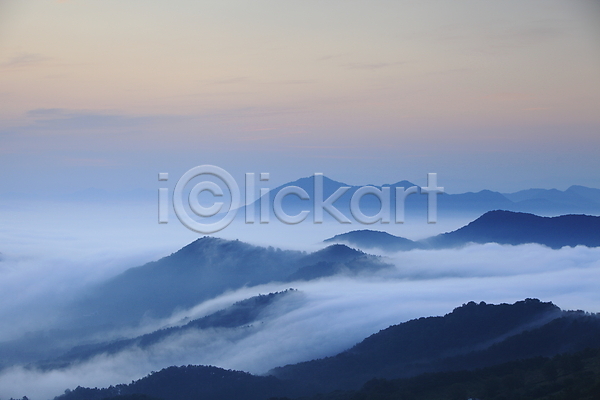 사람없음 JPG 포토 구름(자연) 산 산등성이 안개 야외 운무 운해 자연 자연현상 정상 주간 풍경(경치) 한국
