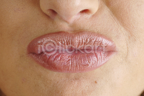 사람 신체부위 JPG 근접촬영 포토 신체 실내 얼굴 입 입모양 입술 코
