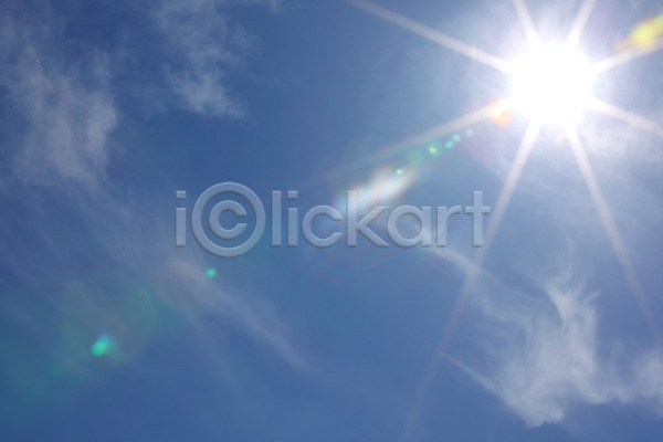 사람없음 JPG 포토 해외이미지 광선 빛 태양 파란색 하늘 해외202004 해외202105 햇빛
