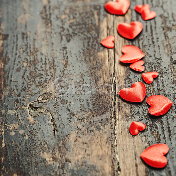 사랑 사람없음 JPG 포토 해외이미지 나무바닥 발렌타인데이 실내 오브젝트 카피스페이스 하트 해외202004