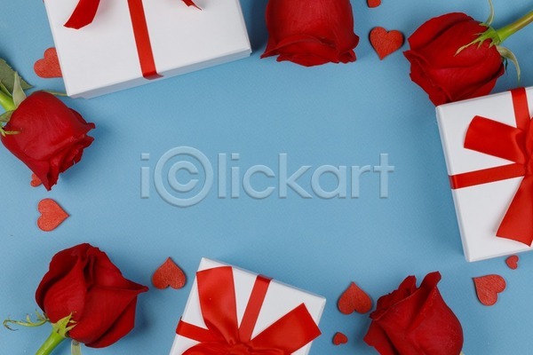 사랑 사람없음 JPG 템플릿 포토 해외이미지 공백 꽃잎 발렌타인데이 백그라운드 빨간색 상자 선물 장미 장식 카피스페이스 하트 해외202004 해외202105