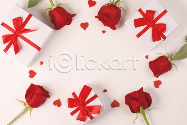 사랑 사람없음 JPG 템플릿 포토 해외이미지 공백 꽃잎 발렌타인데이 빨간색 상자 선물 장미 카피스페이스 하트 해외202004 해외202105