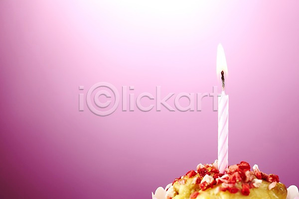 사람없음 JPG 포토 기념일 머핀 미니케이크 빛 생일 스튜디오촬영 실내 오브젝트 이벤트 장식 초 촛불 케이크
