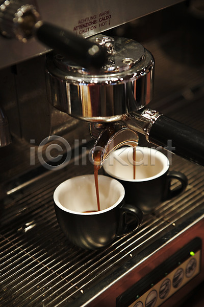 사람없음 JPG 포토 실내 에스프레소 에스프레소머신 음료 추출 커피 커피메이커 컵