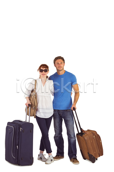 행복 30대 남자 두명 백인 성인 여자 JPG 포토 해외이미지 가방 고립 기어 미소(표정) 바퀴 빨간머리 서류가방 수하물 스타일 여행가방 유행 응시 자르기 잡기 짐 짧은머리 커플 팩 해외202105 흰배경