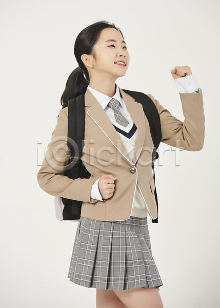 10대 고등학생 십대여자한명만 여자 청소년 한국인 한명 JPG 옆모습 포토 교복 미소(표정) 상반신 스튜디오촬영 실내 여고생 책가방 파이팅 학생 흰배경