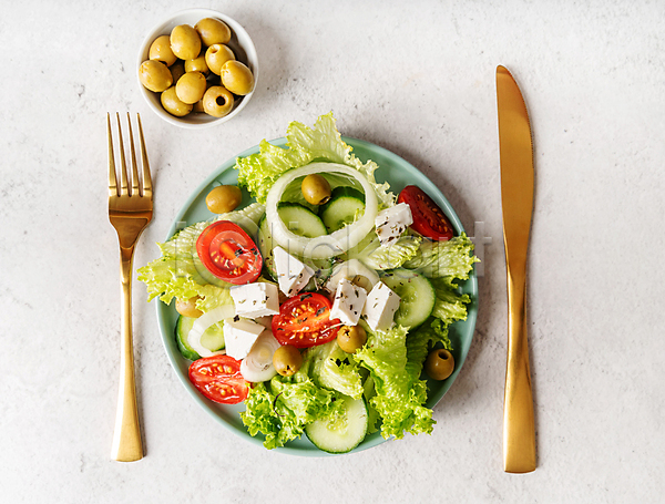 신선 사람없음 JPG 포토 하이앵글 해외이미지 건강식 나이프 다이어트음식 샐러드 실내 저칼로리식단 접시 채소 포크 흰배경