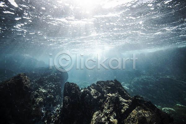 사람없음 JPG 포토 바다 바닷속 바위(돌) 빛 수중사진 자연 제주도 풍경(경치)