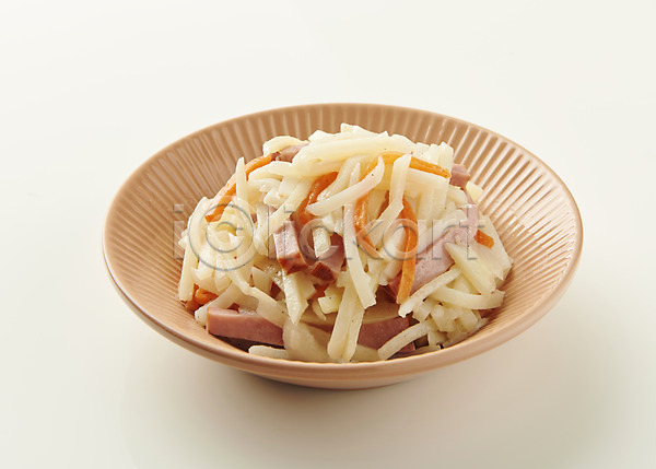 사람없음 JPG 포토 감자볶음 반찬 스튜디오촬영 실내 접시 집밥 한식 흰배경
