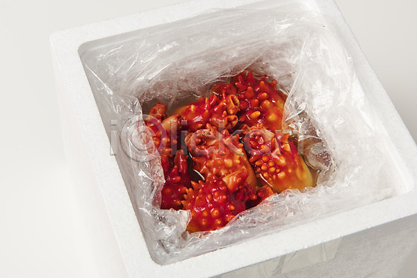 사람없음 JPG 포토 담기 멍게 비닐봉투 스튜디오촬영 스티로폼박스 실내 음식 포장 해산물 흰배경