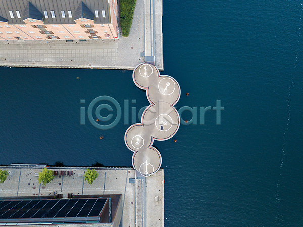 사람없음 JPG 포토 하이앵글 항공촬영 해외이미지 건축양식 다리(건축물) 덴마크 도시 바다 야외 주간 코펜하겐