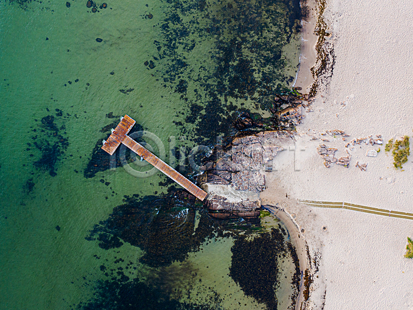 사람없음 JPG 포토 하이앵글 항공촬영 해외이미지 덴마크 바다 야외 주간 파도 풍경(경치) 해변