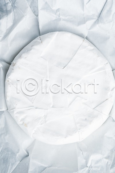 사람없음 JPG 포토 해외이미지 까망베르치즈 실내 종이 포장 흰배경