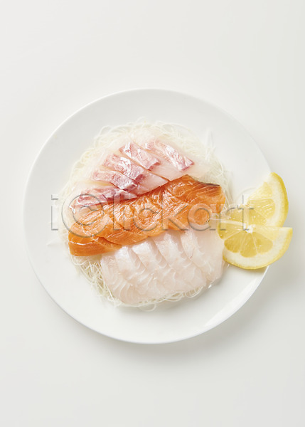 사람없음 JPG 포토 하이앵글 광어회 날것 도미 레몬 생선회 스튜디오촬영 실내 연어회 음식 접시 흰배경