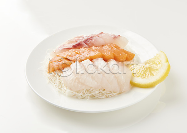 사람없음 JPG 포토 광어회 날것 도미 레몬 생선회 스튜디오촬영 실내 연어회 음식 접시 흰배경