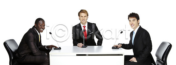 경쟁 계획 목표 성공 함께함 30대 남자 남자만 동양인 백인 사람 서양인 성인 성인남자만 성인만 세명 외국인 인종 장년남자만 장년만 흑인 2011년태국 JPG 앞모습 옆모습 포토 해외기획촬영 거래 국내포토 글로벌비즈니스 누끼 마이크 모임 미소 비즈니스 비즈니스맨 스튜디오촬영 실내 앉기 업무 영업 웃음 의자 작업실 정장 직장인 탁자 토론 협상 회의