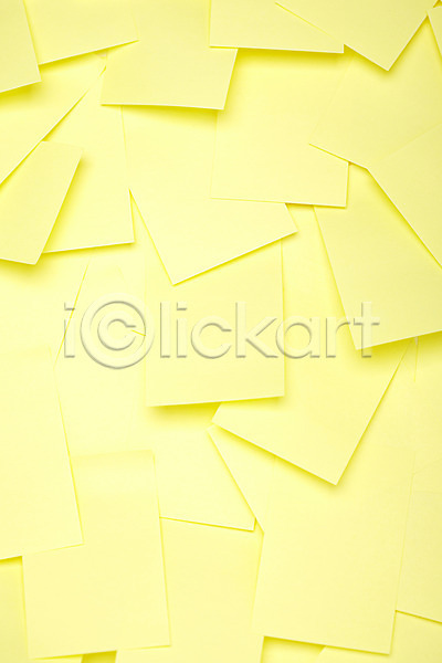 사람없음 JPG 포토 기록 노란색 메모지 문구용품 백그라운드 사무용품 스튜디오촬영 실내 여러개 여러장 오브젝트 종이 컬러 포스트잇 학용품
