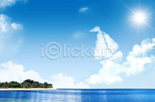 사람없음 PSD 편집이미지 구름(자연) 모양 바다 배(교통) 백그라운드 섬 야외 자연 자연요소 주간 태양 풍경(경치) 하늘 해 해변 햇빛