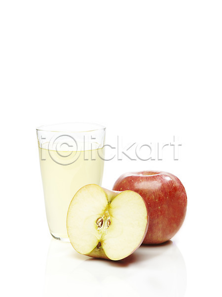 사람없음 JPG 포토 과일 과일주스 과즙 누끼 단면 빨간색 사과 사과(과일) 사과주스 스튜디오촬영 실내 음료 음식 잔 조각 조각(피스) 주스 즙 컵