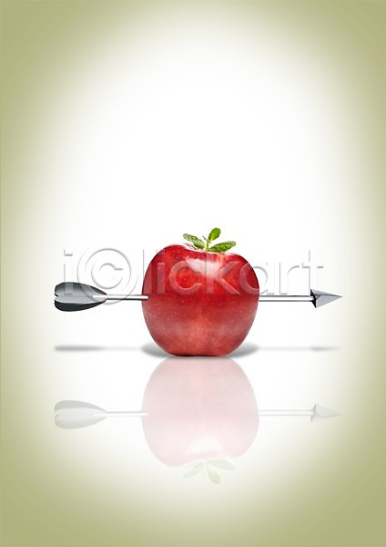 목표 사람없음 PSD 편집이미지 과녁판 과일 관통 그림자 꽂음 나뭇잎 농작물 사과(과일) 열매 오브젝트 잎 한개 화살