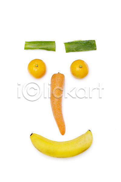 기쁨 행복 사람없음 JPG 포토 과일 귤 눈(신체부위) 눈썹 당근 대파 미소(표정) 바나나 백그라운드 스튜디오촬영 실내 웃음 음식 입 재료 채소 컨셉 코 파 표정