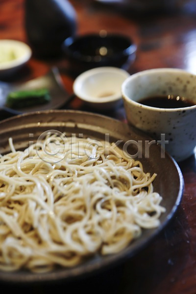 사람없음 JPG 근접촬영 아웃포커스 포토 그릇 메밀 메밀국수 면 면류 백그라운드 식기 요리 음식 일본음식 접시 컵