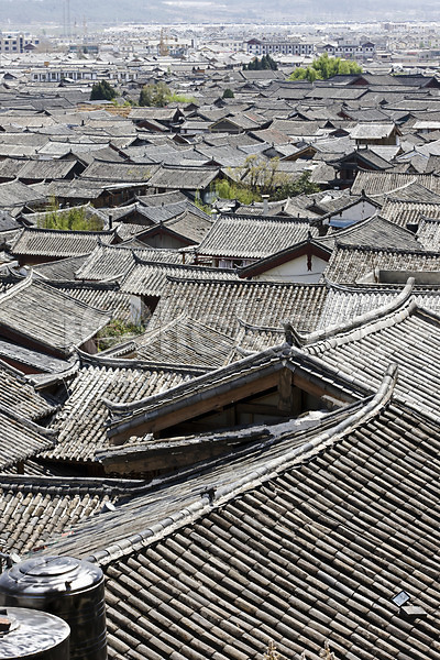 사람없음 JPG 포토 건축물 고건축 관광지 기와 리장 마을 백그라운드 아시아 야외 올드타운 운남성 주간 중국 지붕 풍경(경치) 해외 해외풍경