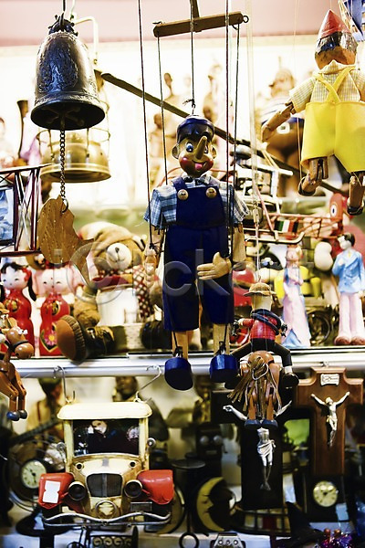 사람없음 JPG 포토 낙원상가 다양 모빌 상점 상품 생활용품 시장 실내 인형 장난감 전시 종로 판매 피노키오(동화) 한국