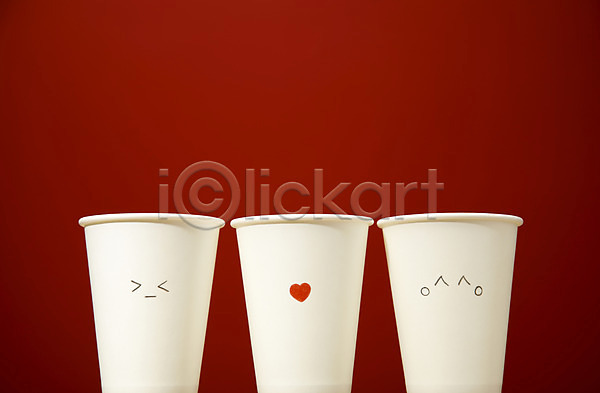 사람없음 JPG 포토 미소(표정) 백그라운드 스튜디오촬영 실내 오브젝트 웃음 종이컵 컨셉 컵 표정 하트