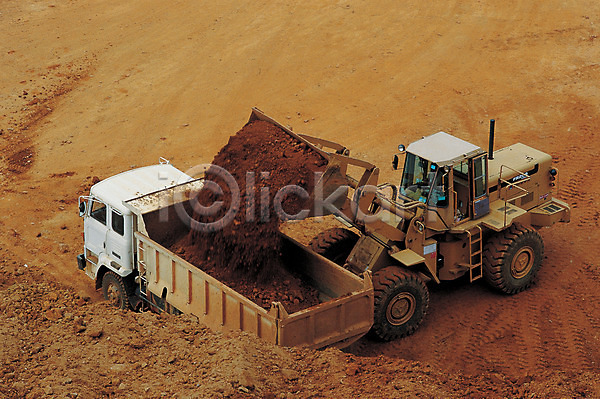 사람없음 포토 공사 교통 덤프트럭 산업 야외 운송업 육상교통 주간 중장비 트럭 흙 흙더미