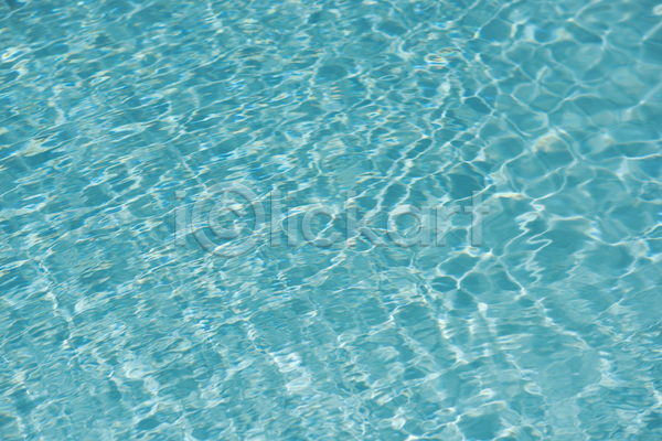 사람없음 JPG 포토 해외이미지 당구 물 반사 백그라운드 불꽃(불) 수영장 여름(계절) 초록색 터키석 투명 패턴 표면 해외202004