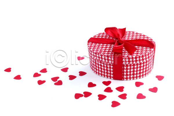 사랑 축하 화려 사람없음 JPG 포토 해외이미지 고립 놀람 디자인 리본 발렌타인데이 백그라운드 빨간색 상자 생일 선물 선물상자 신용카드 오브젝트 인사 장식 종이 패키지 하트 해외202004 활 휴가 흰색