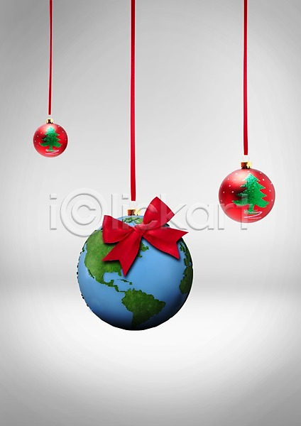 사람없음 PSD 편집이미지 겨울 계절 기념일 리본 방울(장식품) 이벤트 장식 지구 지구본 크리스마스 크리스마스장식 크리스마스트리