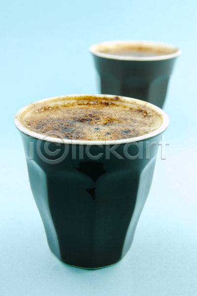 뜨거움 사람없음 JPG 포토 해외이미지 검은색 고립 라떼 머그컵 에스프레소 음료 초콜릿 카푸치노 커피 컵 파란색 해외202004 흰색