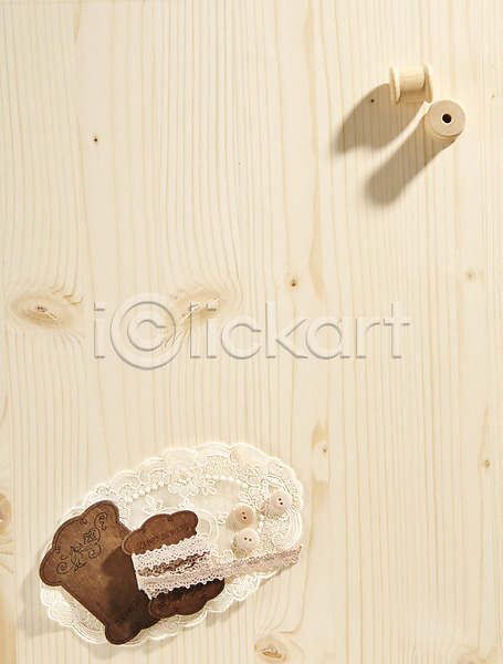 사람없음 JPG 포토 끈 나무판자 단추(바느질) 레이스(직물) 목재 백그라운드 스튜디오촬영 실내 오브젝트 장식 타래