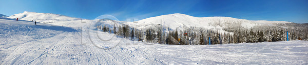 추위 침묵 평화 휴식 사람없음 JPG 포토 해외이미지 겨울 계절 나무 내추럴 냉동 맑음 백그라운드 산 산악지대 생태학 서리 소나무 숲 스키 우크라이나 인사 자연 장면 크리스마스 태양 파노라마 풍경 하늘 해외202004 해외포토 햇빛 휴가 흰색