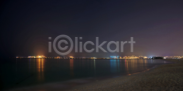 사람없음 JPG 포토 해외이미지 건물 고층빌딩 두바이 만 물 아라비아 아랍에미리트 아시아 야간 중동 항구 해외202004 해외포토