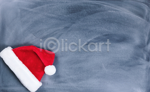 계획 사람없음 JPG 포토 해외이미지 12월 겨울 계절 산타클로스 오브젝트 전통 칠판 카피스페이스 캡모자 컨셉 크리스마스 해외202004 휴가