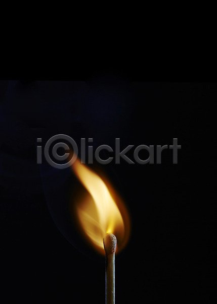 사람없음 JPG 포토 검은배경 모양 백그라운드 번짐 불 성냥 스튜디오촬영 실내 연기 연기백그라운드 표현