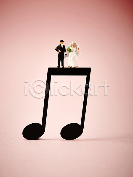 사람없음 JPG 근접촬영 포토 16분음표 결혼 결혼소품 기호 모형 미니어처 백그라운드 스튜디오촬영 신랑 신부(웨딩) 실내 오브젝트 음악 음표 인형 장난감 피규어
