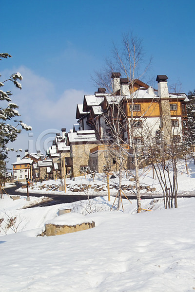 사람없음 JPG 포토 건물 건축 건축물 겨울 계절 눈(날씨) 사계절 설경 시설물 야외 양옥 자연 전원주택 주간 주택