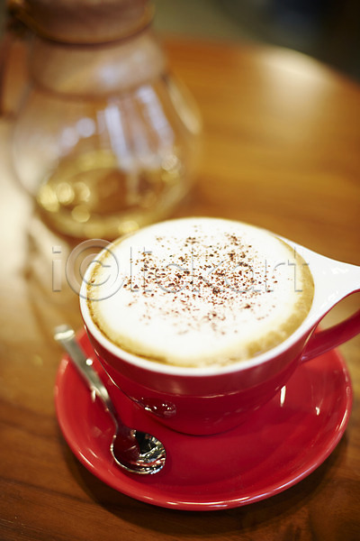 사람없음 JPG 아웃포커스 포토 거품 숟가락 스튜디오촬영 시나몬가루 실내 음료 음식 주전자 찻잔 카푸치노 커피 커피잔 컵 컵받침 탁자