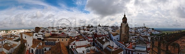 사람없음 JPG 포토 하이앵글 해외이미지 건물 건축양식 계곡 교회 도시 마을 벽 봄 성 성당 수도원 수평선 스페인 안달루시아 역사 옛날 옥상 종탑 주택 중세 지붕 타운 타일 탑 파노라마 해외202004 해외포토 흰색